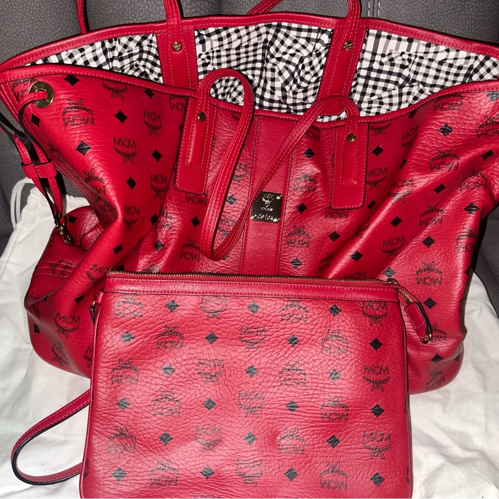 Red MCM reversible large tote